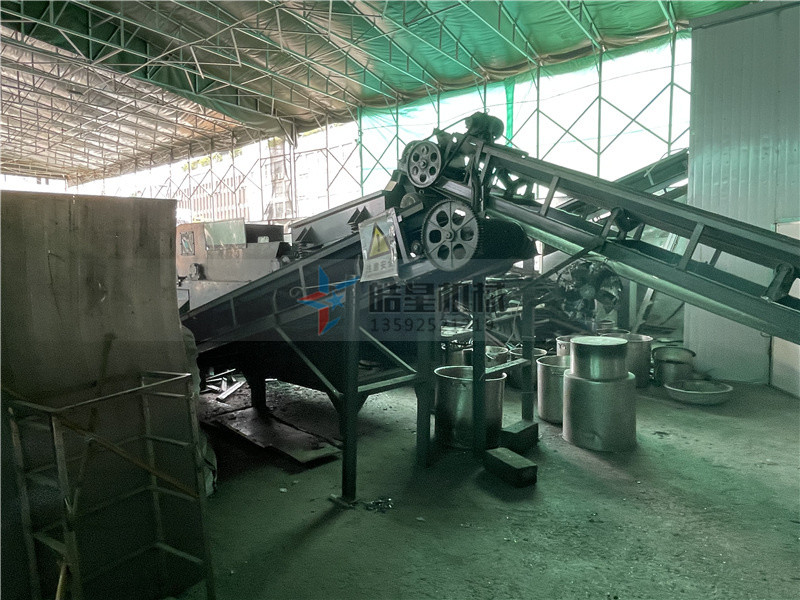 鋁合金破碎機設(shè)備取代方式處理，提高鋁合金破碎效率